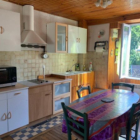 Joli Appartement Dans Une Maison Ancienne Ax-les-Thermes Ngoại thất bức ảnh